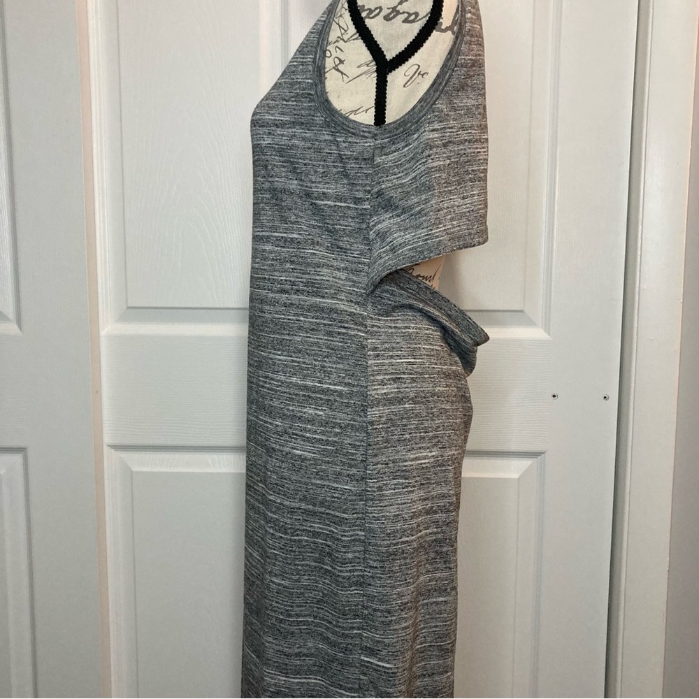 Fabletics Cut Out Dress - Picture 5 of 6
